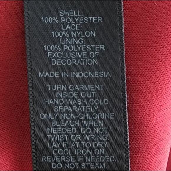 Express multi‎ pattern RED AND BLACK lace yoke trim Sheath dress size XS NEw! - Picture 11 of 11